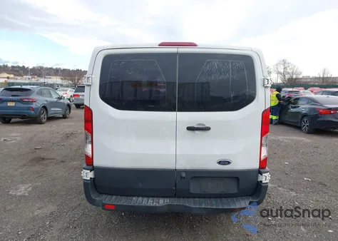 2016 Ford Transit-250 z USA, uszkodzony, nr VIN 1FTYR1ZM7GKA58755